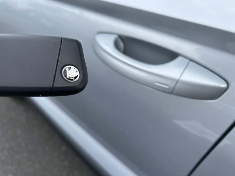 Photo 7 - Skoda KAROq