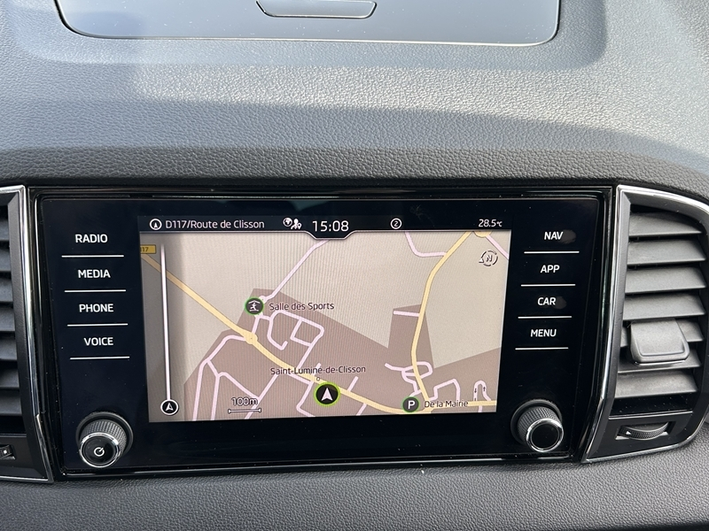 Photo 17 - Skoda KAROq