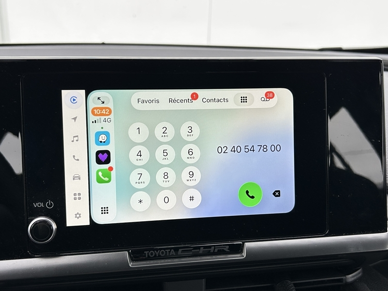 Photo 5 - Toyota C-HR