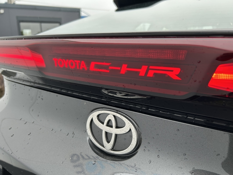 Photo 20 - Toyota C-HR