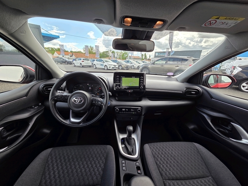 Toyota
                    Yaris