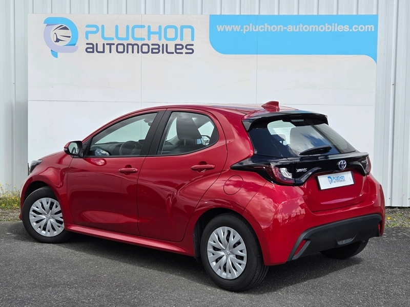 Toyota
                    Yaris