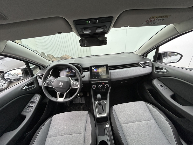 Photo 2 - Renault Clio V