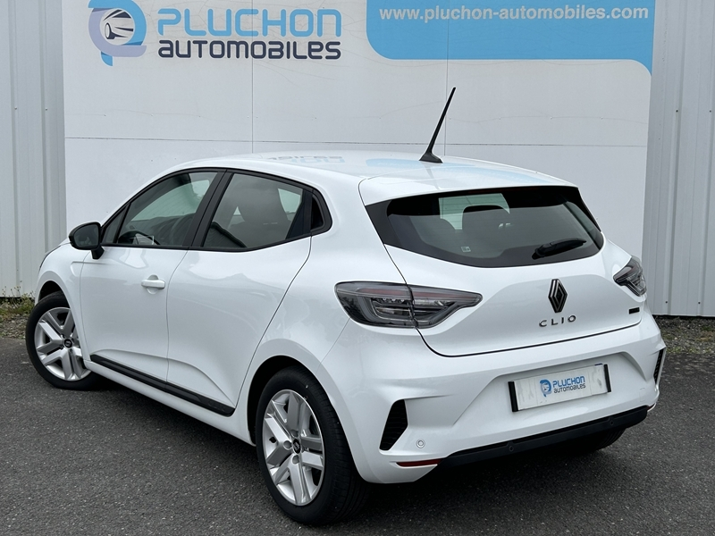 Photo 3 - Renault Clio V