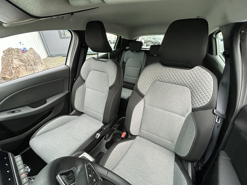 Photo 6 - Renault Clio V