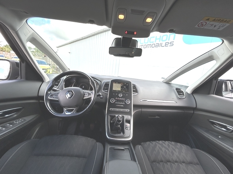 Photo 2 - Renault Grand Scenic IV