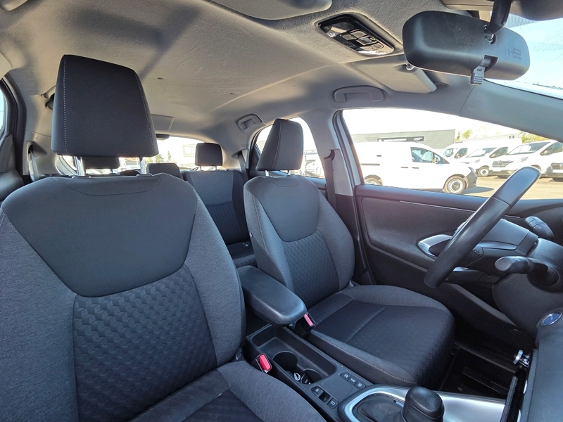 Photo 5 - Toyota Yaris