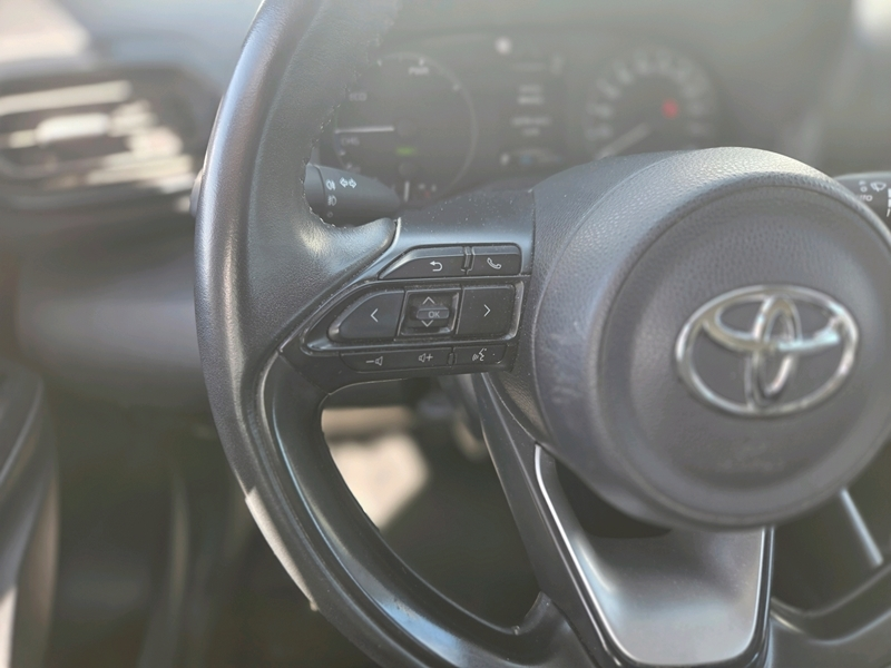 Photo 6 - Toyota Yaris