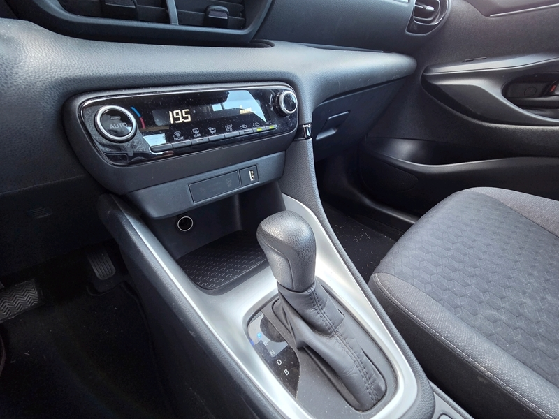 Photo 14 - Toyota Yaris