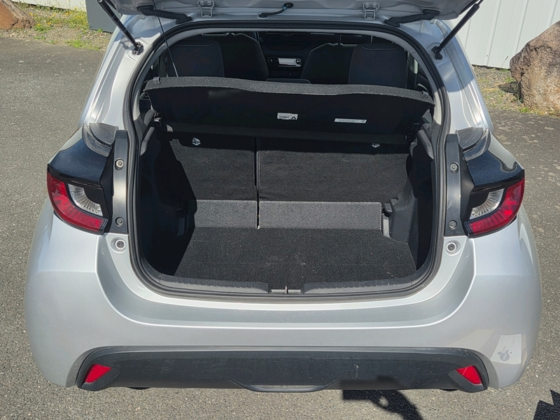 Photo 18 - Toyota Yaris