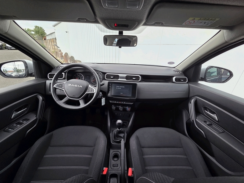 Photo 2 - Dacia Duster