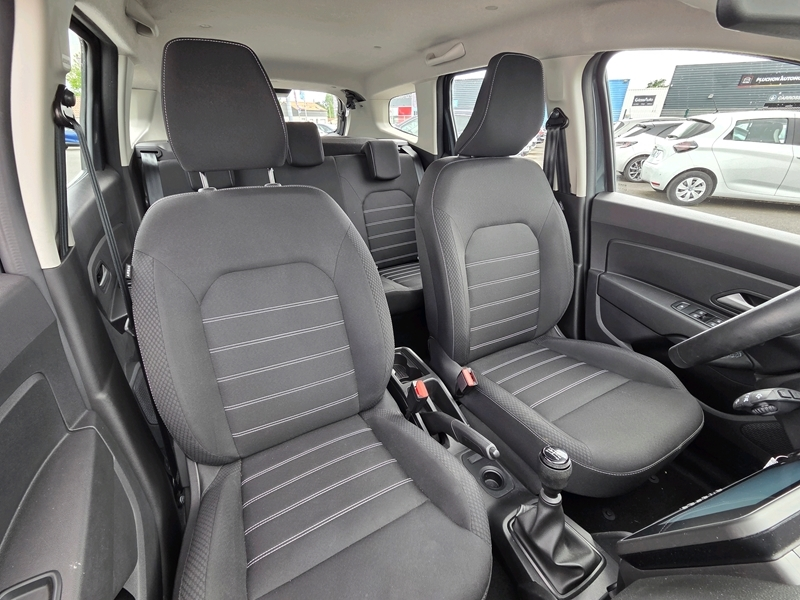 Photo 4 - Dacia Duster