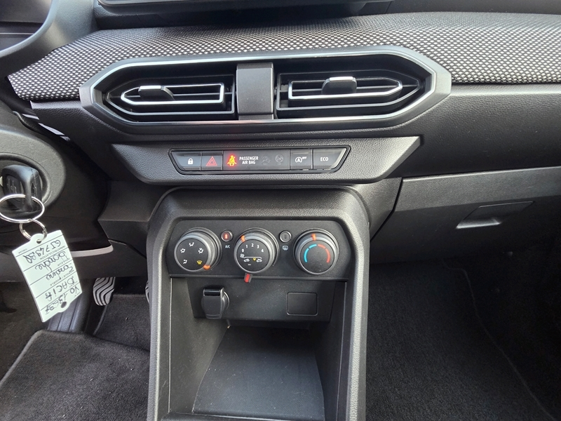 Photo 9 - Dacia Sandero