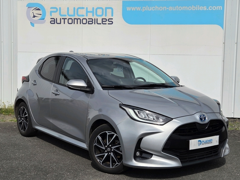 Toyota
                        Yaris