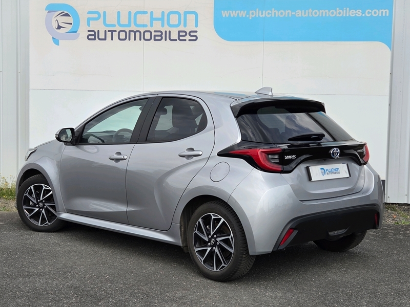 Toyota
                    Yaris