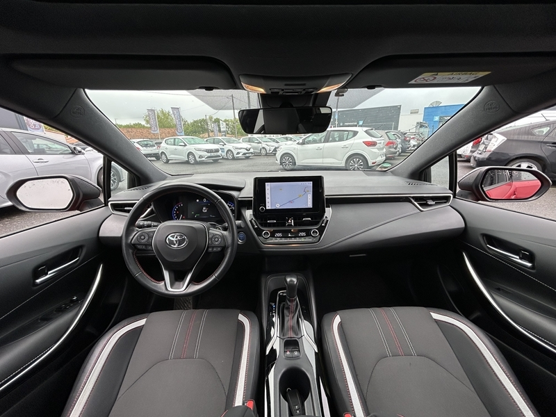 Photo 2 - Toyota Corolla