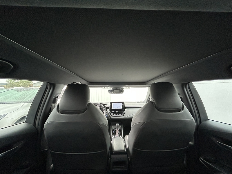 Photo 7 - Toyota Corolla