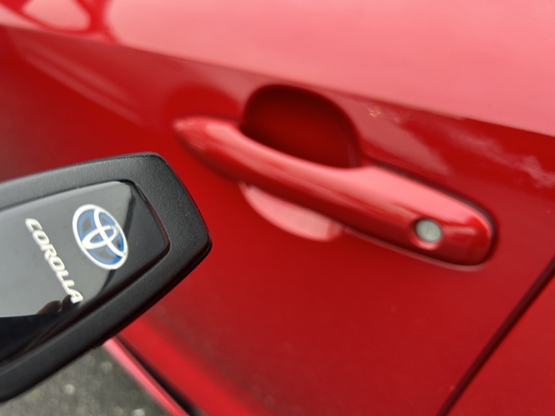 Photo 15 - Toyota Corolla