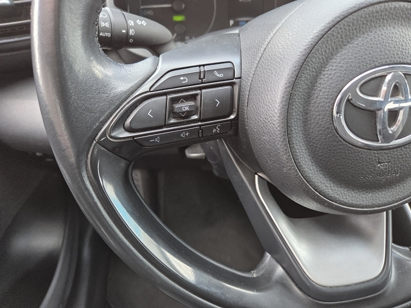 Photo 10 - Toyota Yaris