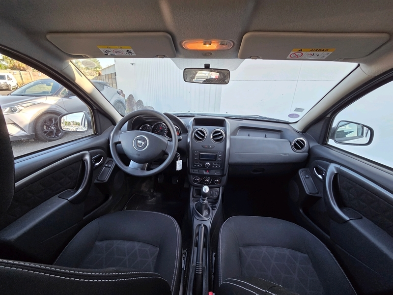 Photo 2 - Dacia Duster