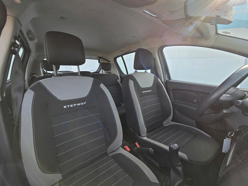 Photo 5 - Dacia Sandero