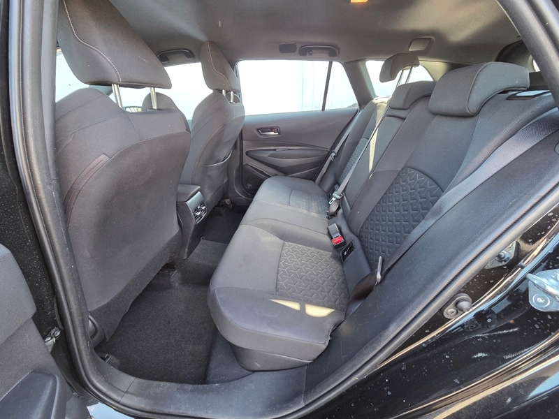 Photo 13 - Toyota Corolla Touring Spt