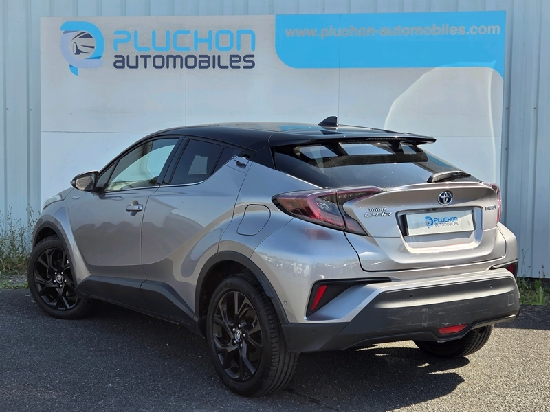 Toyota
                    C-HR