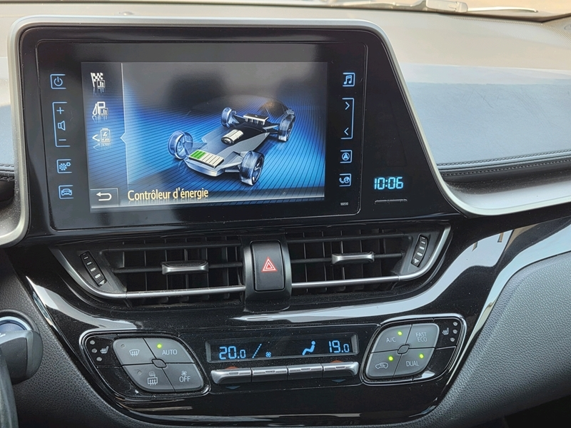 Photo 10 - Toyota C-HR