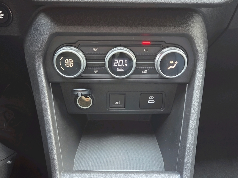Photo 14 - Dacia Jogger