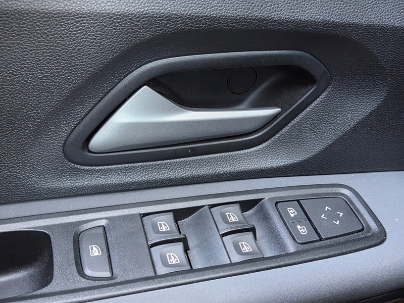Photo 15 - Dacia Jogger