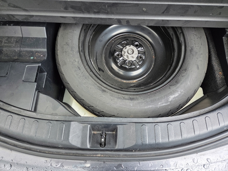 Photo 16 - Toyota RAV4