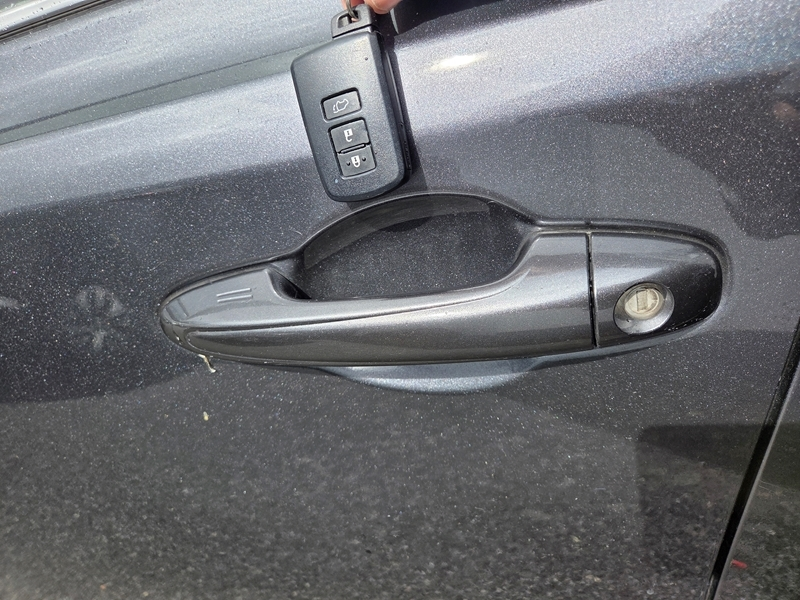 Photo 17 - Toyota RAV4