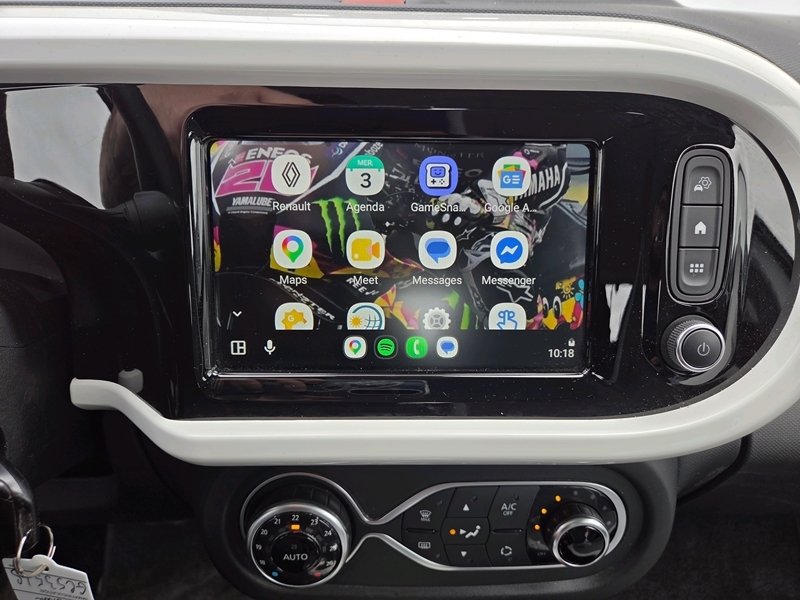 Photo 8 - Renault Twingo III