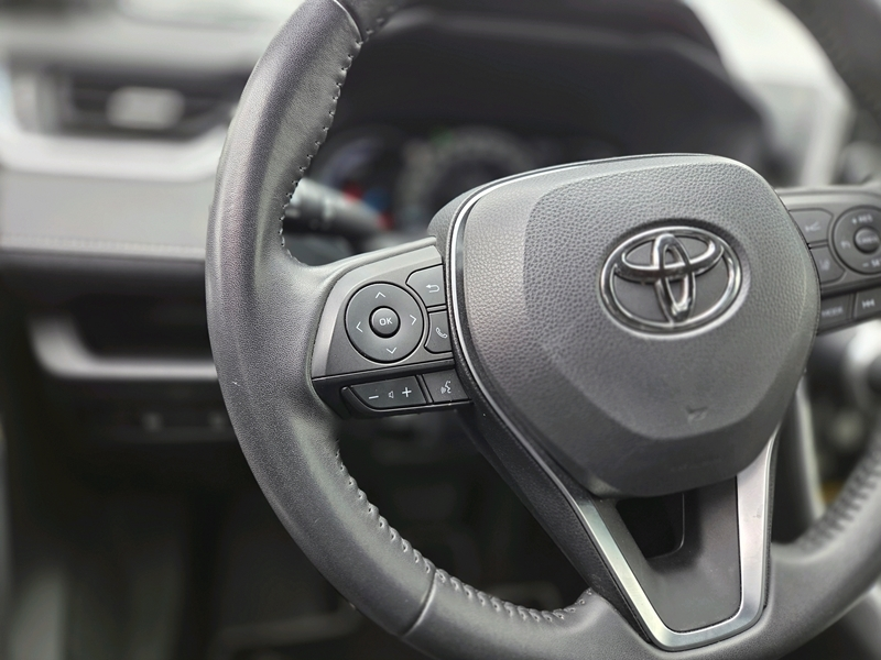 Photo 6 - Toyota RAV4