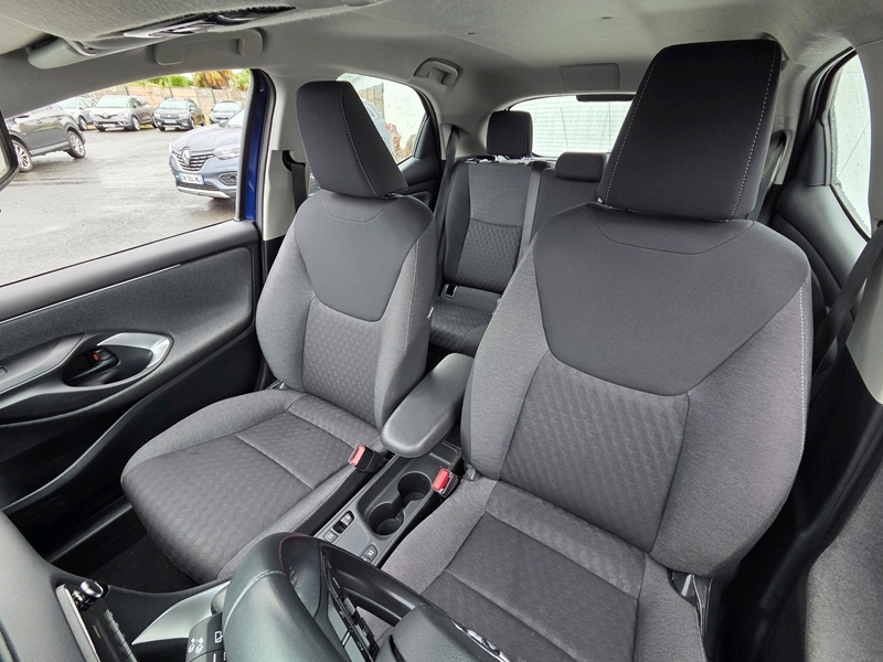 Toyota Yaris - HSD 100H Dynamic 5P