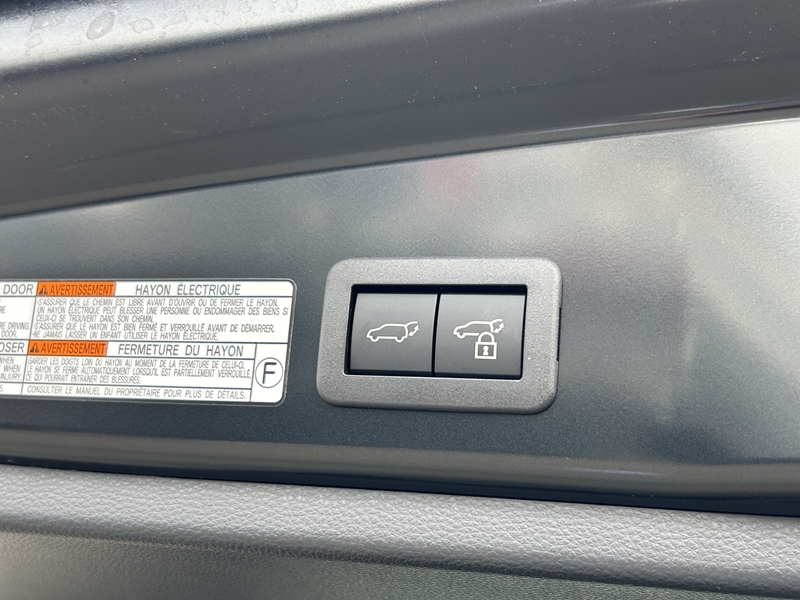 Photo 10 - Toyota Corolla Cross