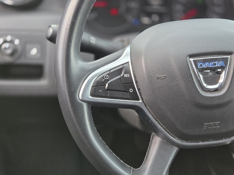 Photo 10 - Dacia Duster