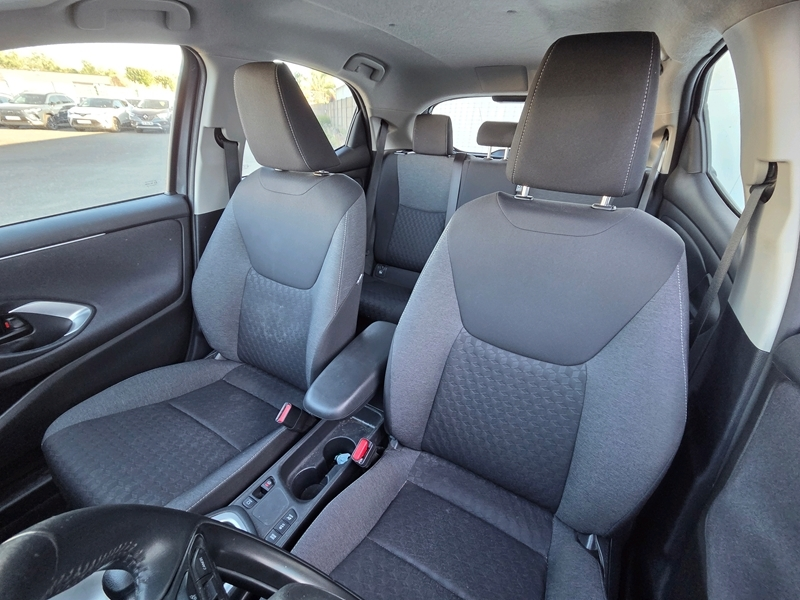 Photo 4 - Toyota Yaris