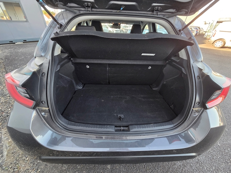 Photo 16 - Toyota Yaris