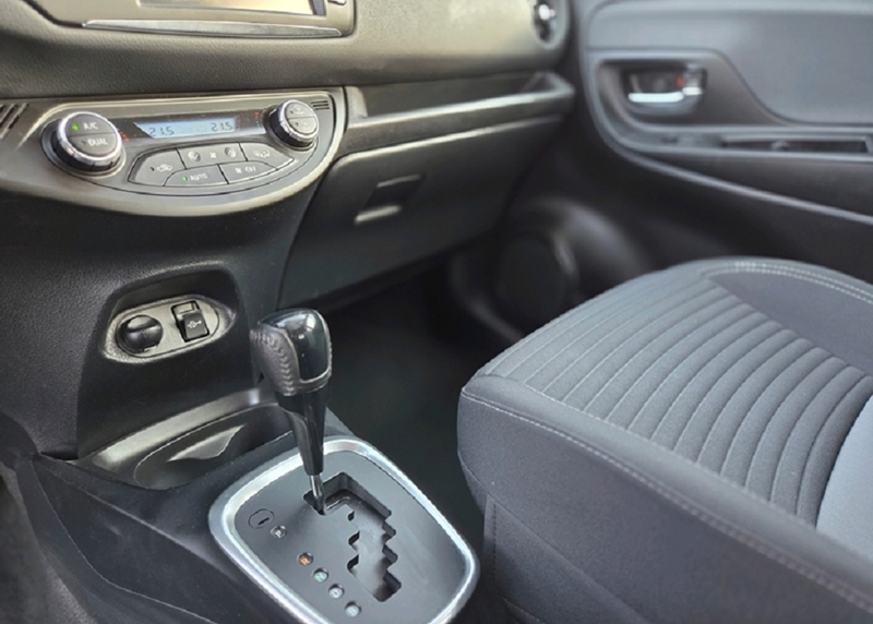 Photo 9 - Toyota Yaris