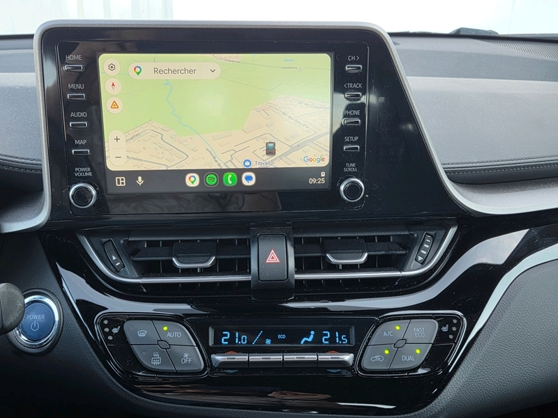 Photo 8 - Toyota C-HR