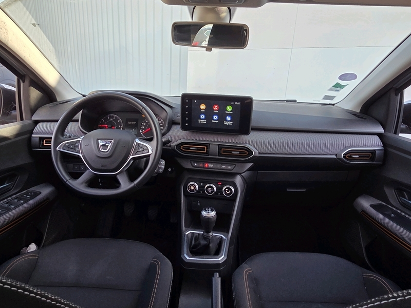 Photo 2 - Dacia Sandero
