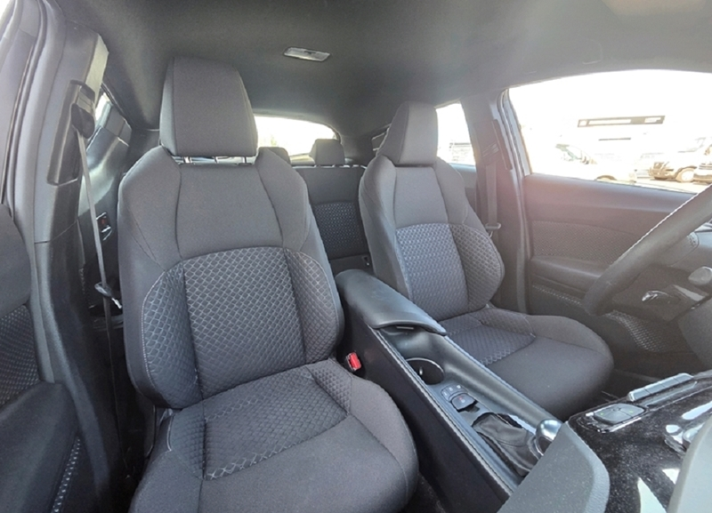 Photo 6 - Toyota C-HR