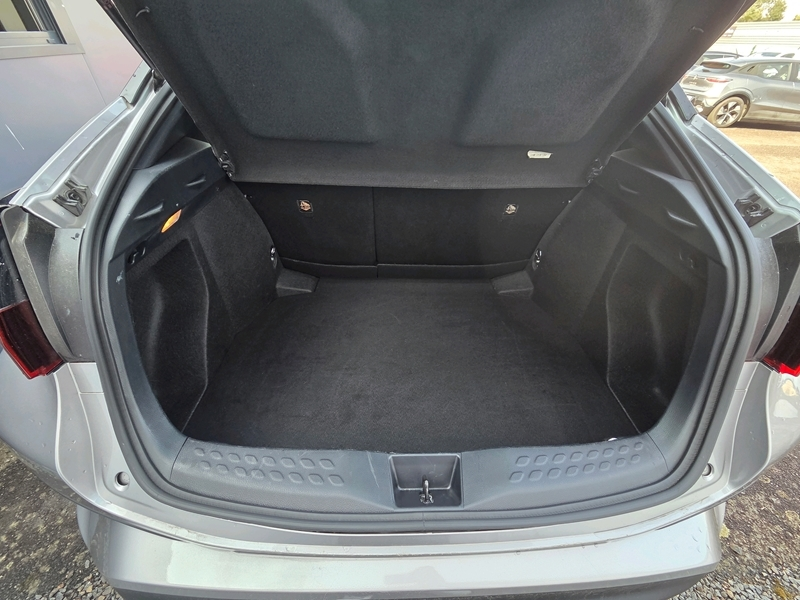 Photo 17 - Toyota C-HR