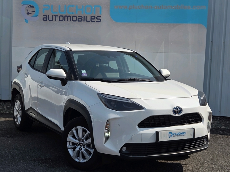 Toyota Yaris Cross - 116H Dynamic Business Awd-I + Programme Beyond Zero Academy MY22